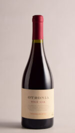 OTRONIA PINOT NOIR 2019